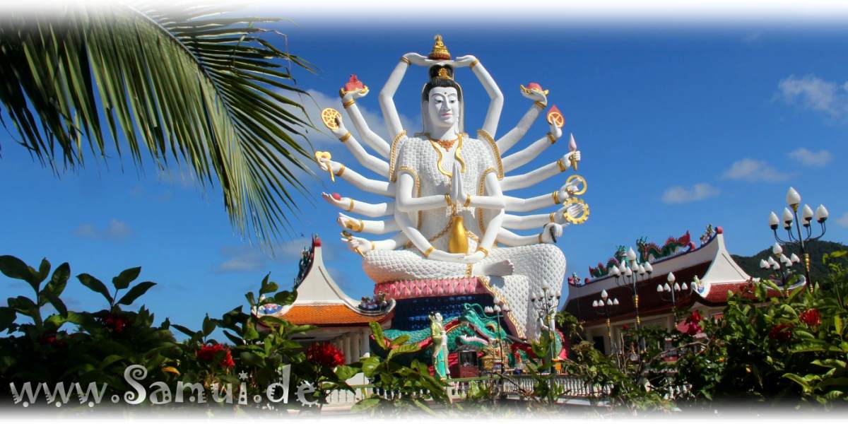 Attraktion Nuan Na Ram Statue im Thai Tempel Wat Plai Leam auf Koh Samui (Thailand)